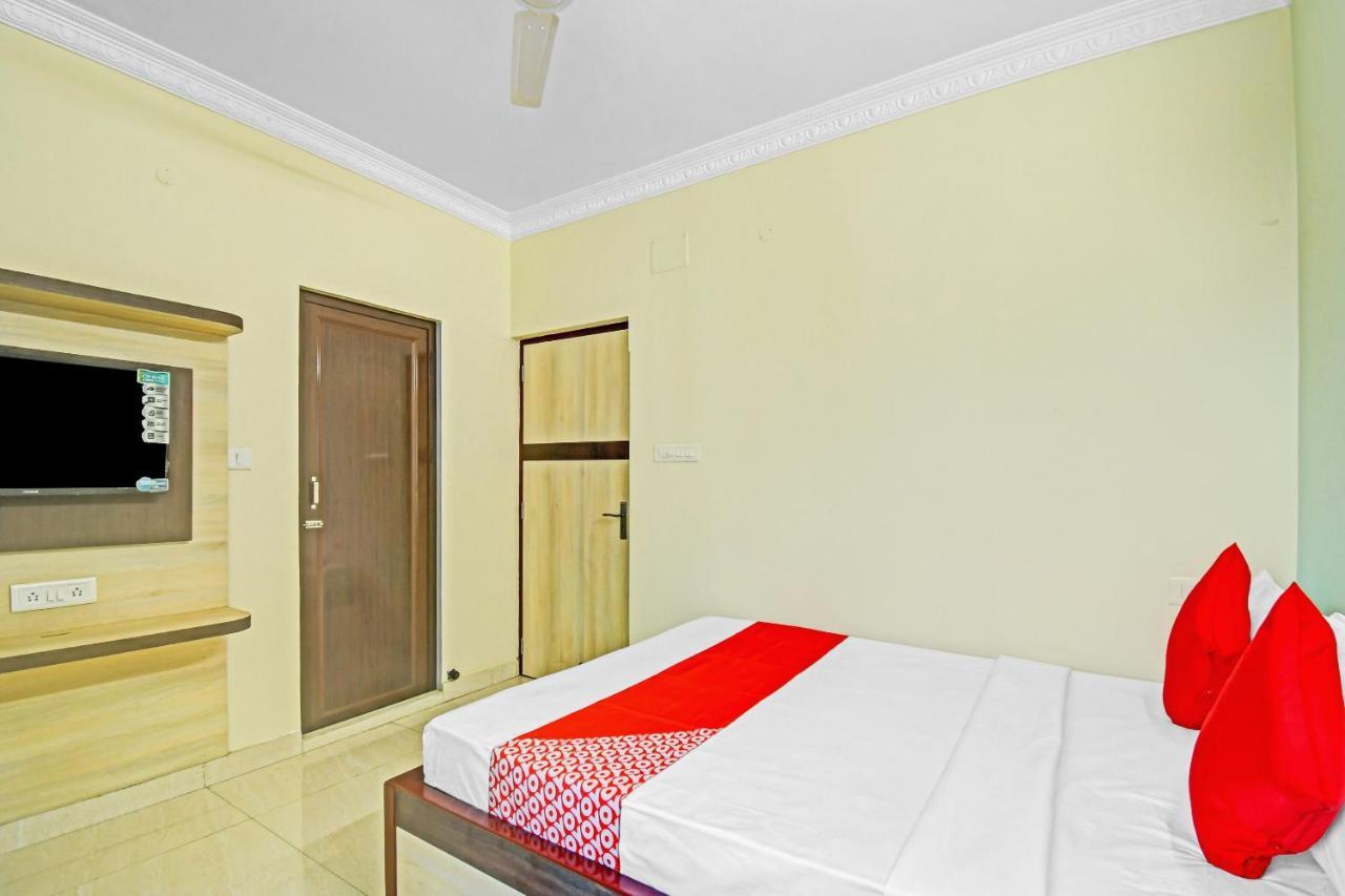 Oyo Flagship 84655 S S Guest House Calcuta Exterior foto