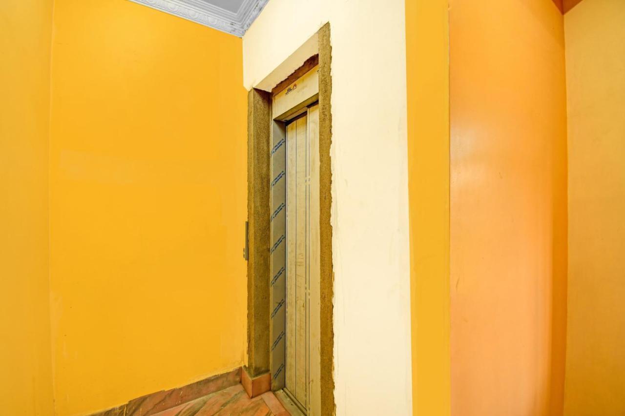 Oyo Flagship 84655 S S Guest House Calcuta Exterior foto